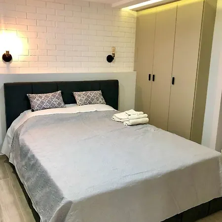 Helen Luxury Happy House * 아테네